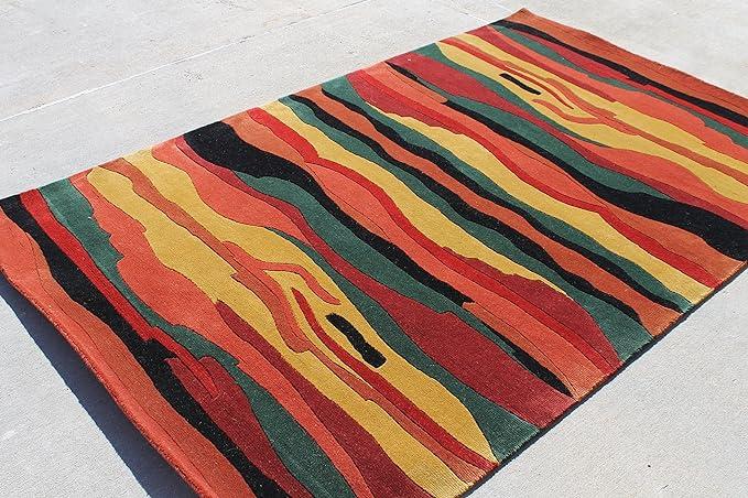 RST128 Gorgeous Tibetan Woolen Area Rug 5 Feet X 8 Feet Handmade in Nepal