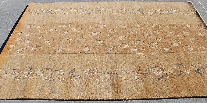 RST25282 Gorgeous Modern Design Hand Made Tibetan Woolen Area Rug 5 Feet X 8 Feet Made in Nepal