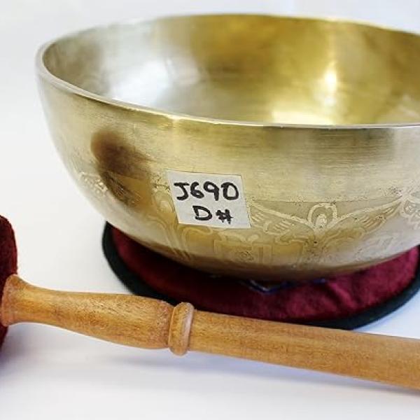 J690 7.75" Energetic Sacral 'D#' Chakra Healing Hand Hammered Tibetan Singing Bowl Made in Nepal
